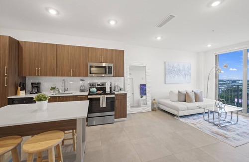 Overtown Apartment | Beautiful Unit in Dowtown Miami W Free Parking