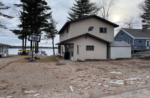 Suring Cottage | Beautiful, updated 4-bedroom cottage on Anderson Lake, with zero depth entry