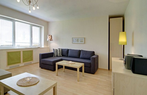 Lubeck City Centre Apartment | Beautiful vacation apartment with a view of the mill pond on Lübeck's old town island.