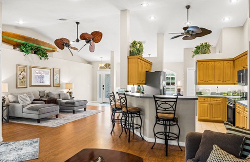 North Port House | Beautiful Vacation Home - Heated pool