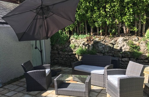 Grange-over-Sands Apartment | Beautiful victorian apartment in unspoiled seaside town