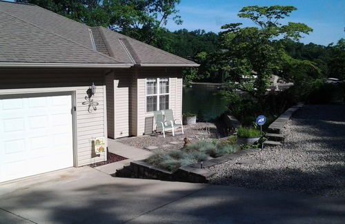 Camdenton House | Beautiful View Private Pool 5 Bedroom House in Quiet No Wake Cove. 2 Boat slips