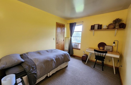 Etna House | ⭐ Beautiful Views 8 min from Cornell, Safe & Quiet ⭐