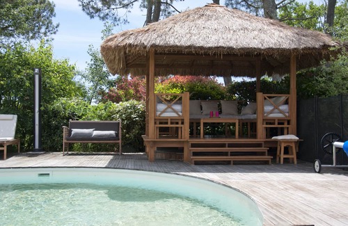 Gujan-Mestras Villa | Beautiful villa for superb golf spa pool nice amenities