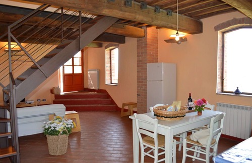 Asciano Villa | Beautiful villa for 14 guests with private pool, WIFI, TV, patio and panoramic view