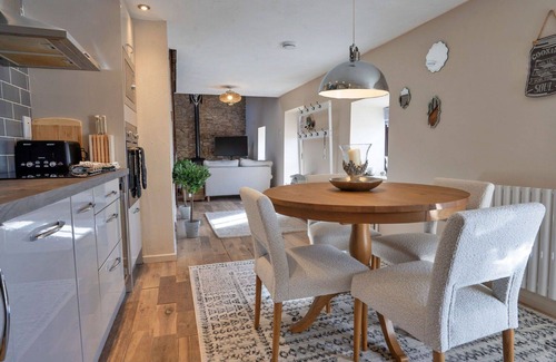 Buxton House | Beautiful villa for 2 guests with WIFI