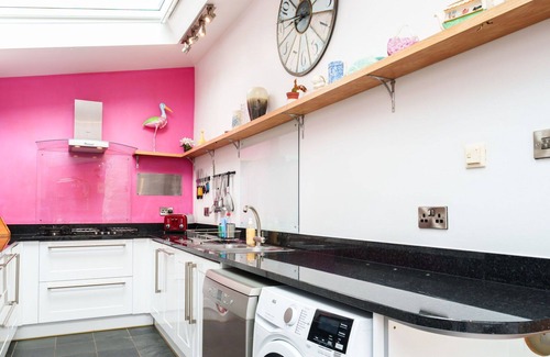 Cawsand House | Beautiful villa for 6 people with WIFI, terrace and pets allowed