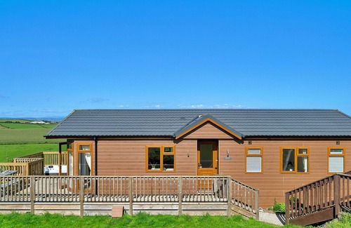 Saint John House | Beautiful villa for 6 people with WIFI, hot tub, pool, terrace and pets allowed