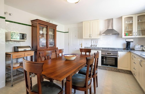 Coveta Fuma Villa | Beautiful Villa Fortuna for 8 with Private Pool, Terrace & Wi-Fi