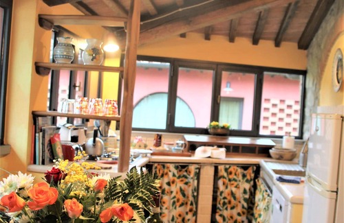 Montegonzi Villa | Beautiful villa for 4 guests with pool, WIFI, TV, patio, pets allowed and panoramic view