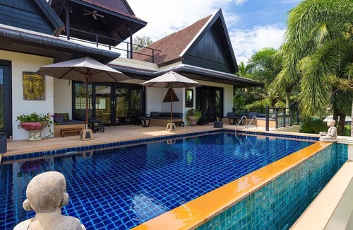 Choeng Thale Villa | Beautiful Villa Maan Tawan