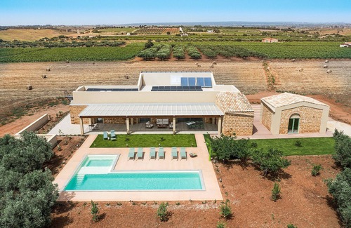 Menfi Villa | Beautiful villa with pool in Menfi