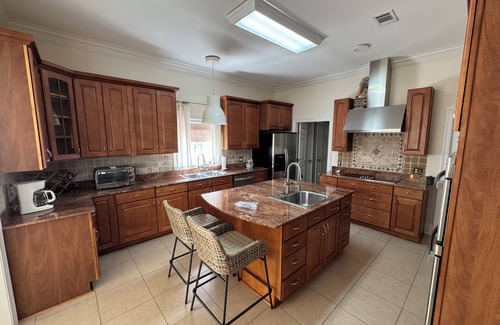 Pass Christian House | Beautiful Waterfront House with Pool sleeps 11