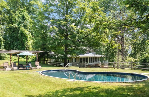 Copake House | Beautiful Waterfront Home in the Foothills of the Berkshires