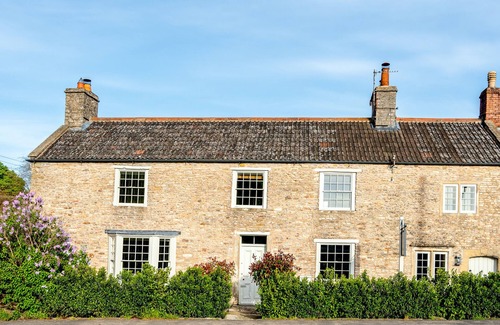 Chewton Mendip House | Beautifully restored, 400 year old former Post Office and Village Bakery
