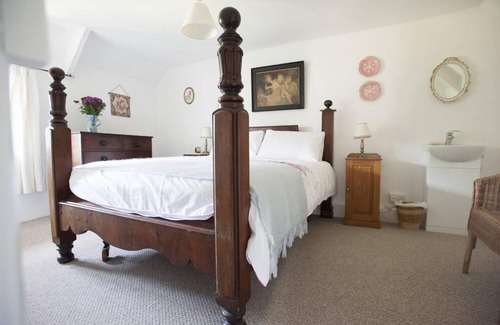 Manaton Cottage | Beautifully Restored Grade 2 Thatched Cottage In Manaton