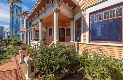 Downtown San Diego House | Beautifully Restored Downtown Victorian