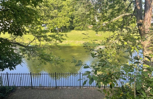 Perryville Cottage | Beautifully updated riverside 1840 cottage on the bourbon trail near Danville