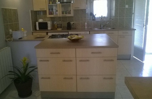 Cantallops House | Beauty and tranquility close to all amenities - culture and leisure