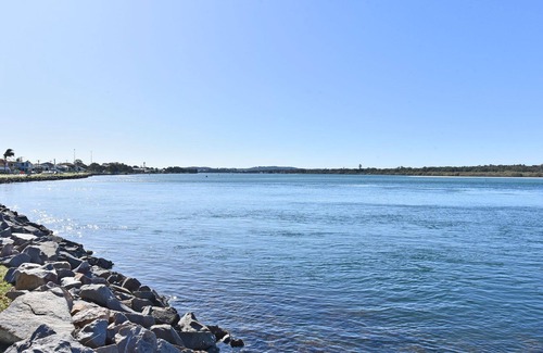 Swansea House | Beauty on Belmont Hampton Inspired Lakeside Luxury