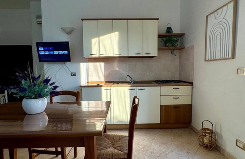 Uggiano la Chiesa House | Bed and Breakfast La rondine