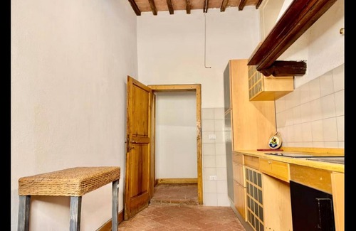 Scansano Bed & Breakfast | Bed and Breakfast 'Palazzo Ghio' with Wi-Fi and Air Conditioning