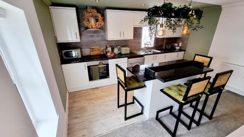 Paignton Apartment | Bed& Boujee by the pier