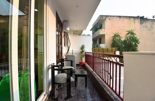 Gurugram Apartment | BedChambers Medicity Serviced Apartment - 2BHK