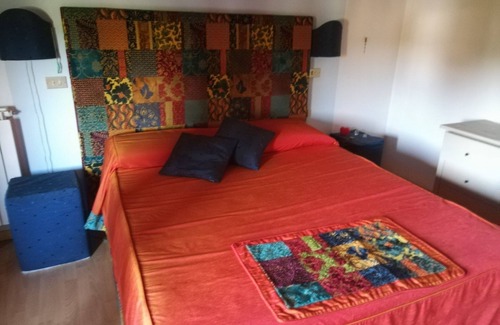 Sambucetole House | BEDS AND BIKES lovely apartment in Umbria