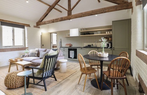 Crich House | BEECH COTTAGE - FOLD YARDS, family friendly in Alderwasley