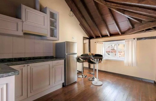 Historical Center House | Belvilla by OYO La VicarÃ­a La Buhardilla 2 pax