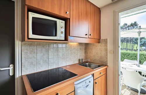 Colleville-sur-Mer Apartment | Belambra Clubs Résidence Colleville-sur-Mer - Omaha Beach - Essential Bungalow 1 Bedroom 4 People Terrace