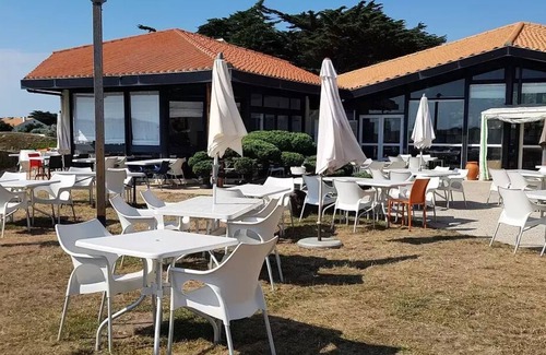 Saint-Jean-de-Monts Apartment | Belambra Clubs and Residence Saint-Jean-de-Monts - Les Grands Espaces - Essential Duplex Apartment 1 Bedroom 5 People Terrace - Forest