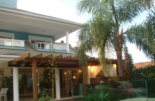 Barra da Lagoa House | Bella 5 stes Pond Front with Deck