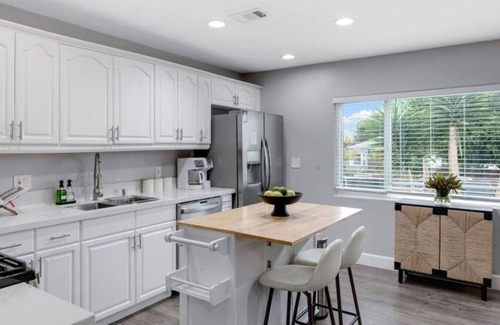 Grant Hill Villa | Bella Casa 1/Pool, Spa/Min to Downtown/Beaches