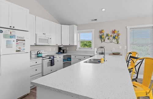 Emerald Isle House | Bella Vista East with Oceanview