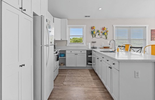 Emerald Isle House | Bella Vista East with Oceanview