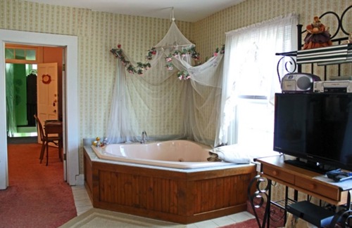 Galena Bed & Breakfast | Belle Aire Mansion Guest House