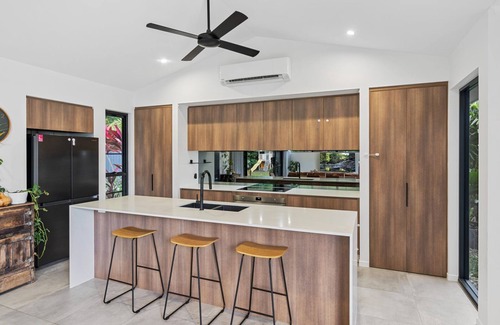 Palm Cove House | Belle Escapes Villabliss Palm Cove