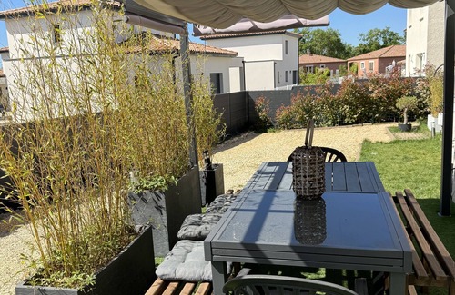 Ales House | Belle Maison Avec Jardin Clos