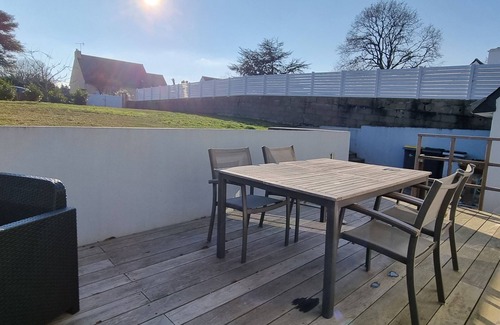 Nevez House | Belle Maison Lumineuse Avec Jardin Clos au Centre de Nevez - 500m des Commerces