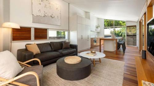 Byron Bay House | Belongil Sails