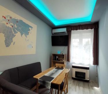 Debrecen Apartment | Belvarosi Exkluzív Minigarzon
