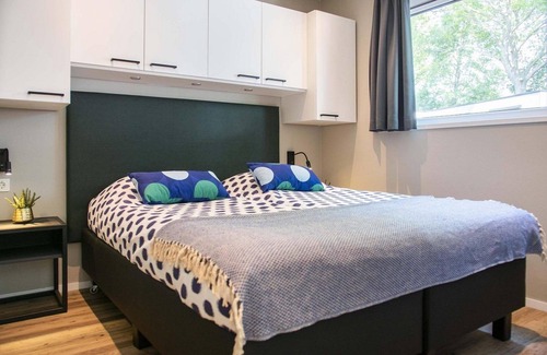 Cromvoirt Ski Chalet | ✓ Belvedere at Résidence de Leuvert ✓ Holiday home for six persons ✓ Situated close to 's Hertogenbosch (North Brabant) ✓ Near De IJzeren Man ✓ Book directly at the park