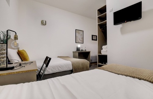 Loxford Hotel | Belvilla Ilford Hill Hotel London