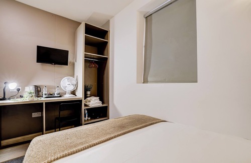 Loxford Hotel | Belvilla Ilford Hill Hotel London