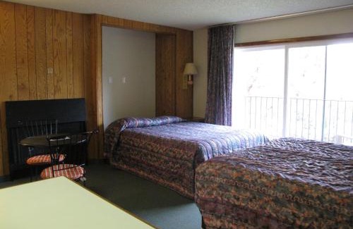 Bend Hotel | Bend Riverside Condos Near Downtown Bend