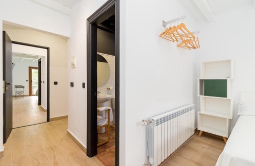 Suances House | BENEDICTA FAMILY ROOMS