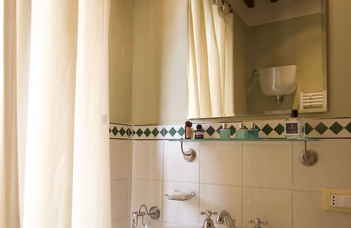 Montefalco Apartment | Benozzo vacation apartment with garden and pool