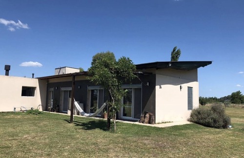 Partido de Monte Cottage | #BenqueVintageWines CASA con PILETA